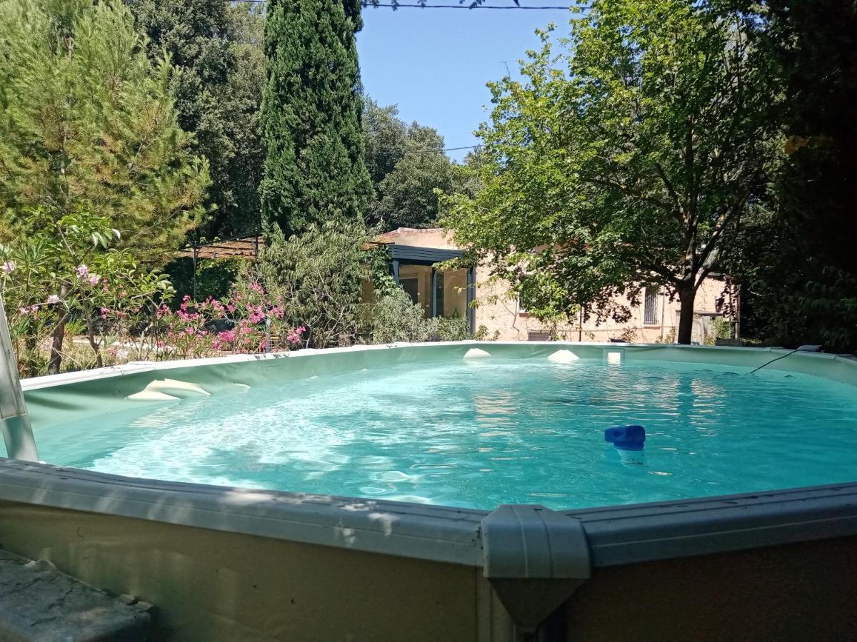 Au Mas Saint Pierre Hotel Pignans Exterior foto