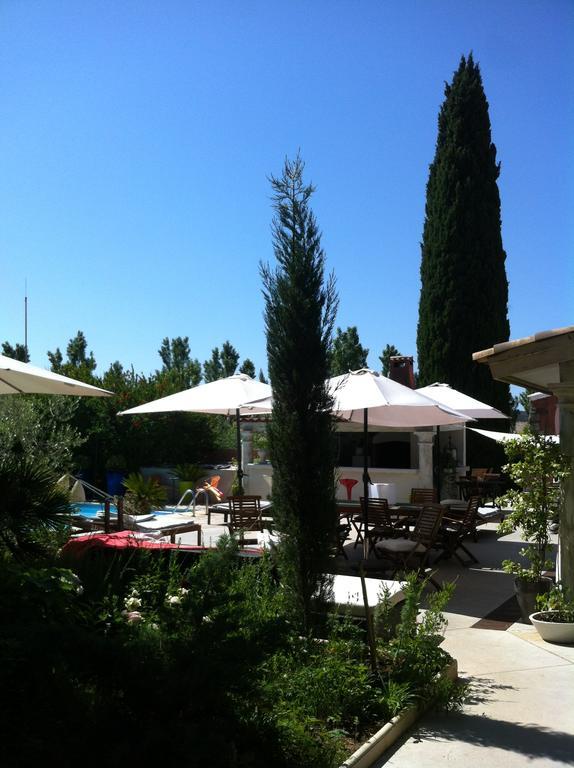 Au Mas Saint Pierre Hotel Pignans Exterior foto